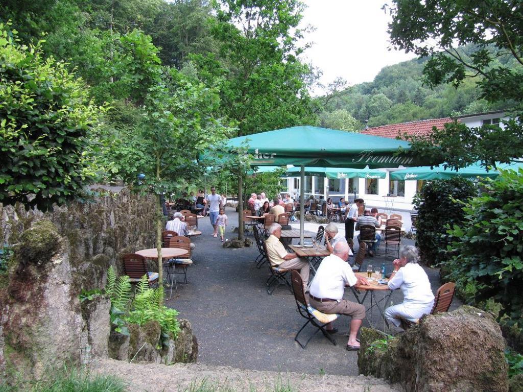 Hotel "Am Bergpark" Neue Drusel Kassel Exterior foto